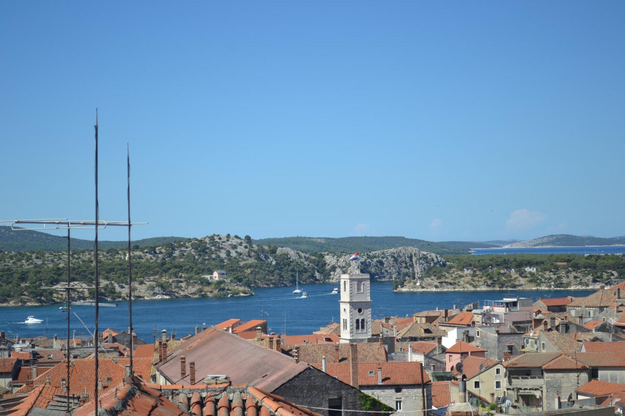 Apartman Bebe In Old Town- With Free Parking Šibenik Dış mekan fotoğraf